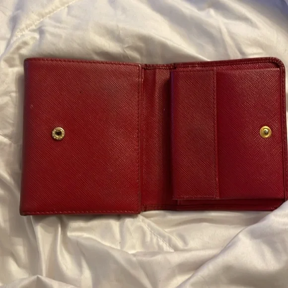 Prada Small Tri-Fold Wallet in Peonia Red - Picture 3 of 10